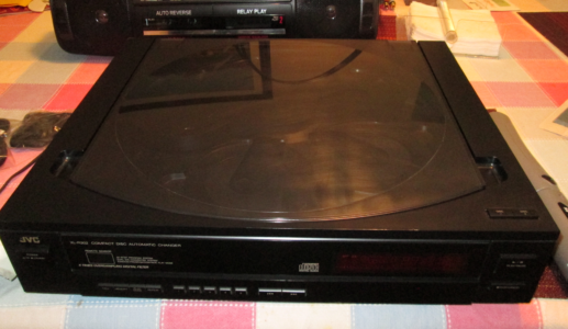 New Project: JVC 5-Disc CD Changer