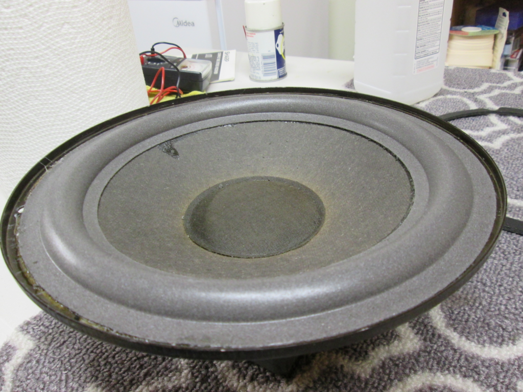 Woofer with new foam looks pretty good