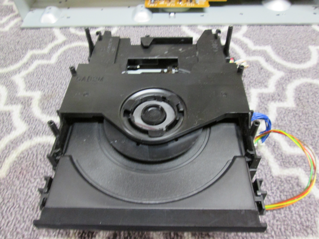 CD mechanism for a Denon DN-T620